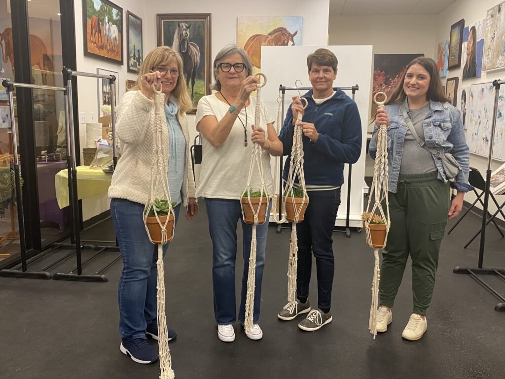 Art Classes Macrame